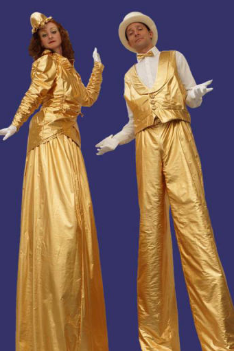 Glamorous Stilt Walkers