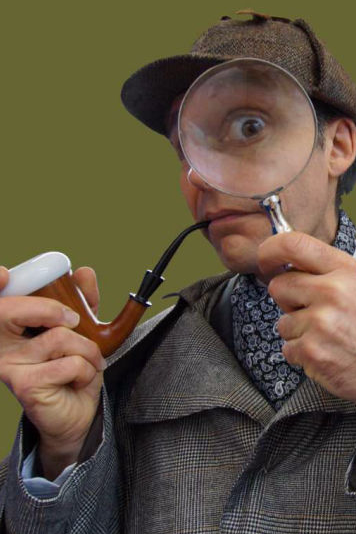 Sherlock Holmes Stilt Walker